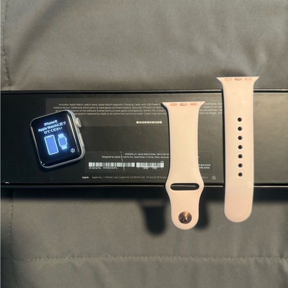 Apple Watch Series 2 - Picture 5 of 5